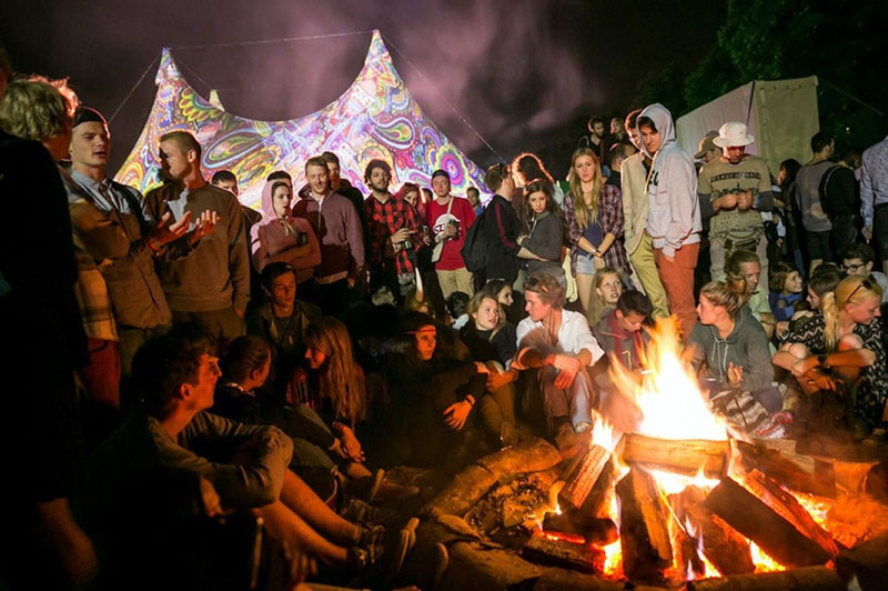 Campfire and Cirque du Sziget (Foto: Mohai Balázs)