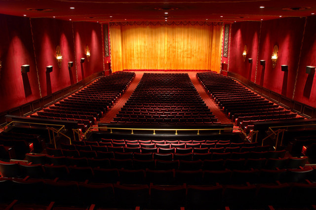 Ziegfeld Theater