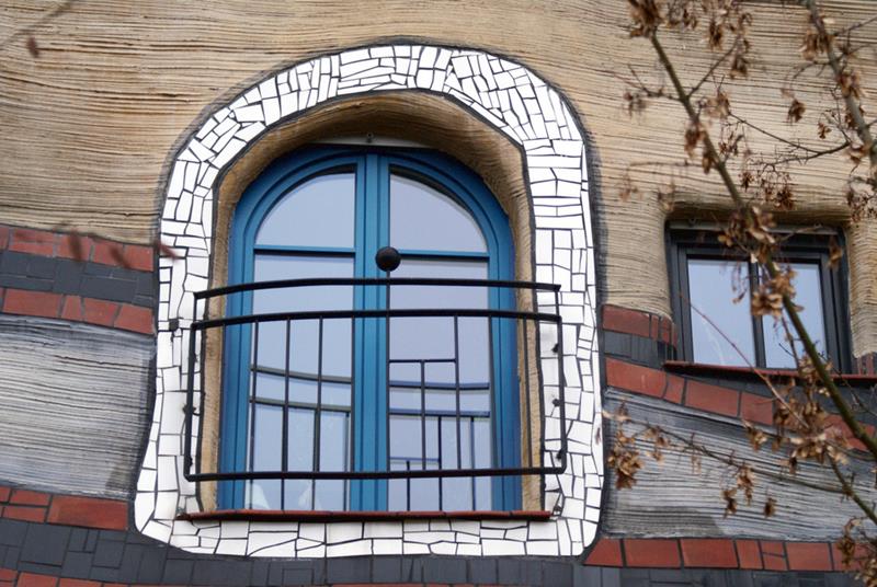Detalle ventana de la casa Hundertwasser. Fotografía Flickr: usuario: medusa.