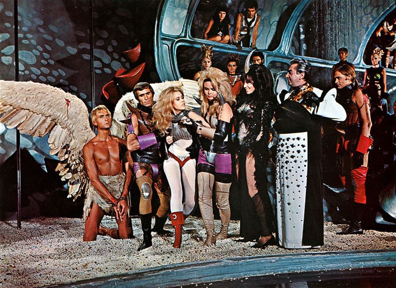 Imágenes de la película Barbarella, Roger Vadim (1968).