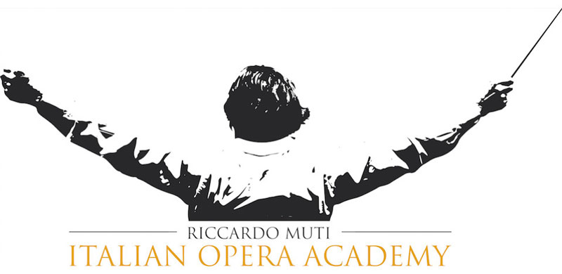El logo oficial de la "Italian Opera Academy".