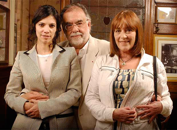 Francis F. Coppola, Maribel Verdú y Carmen Maura en el rodaje de Tetro.