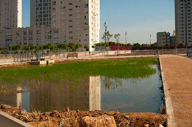 Paseos al límite #3: Regiones devastadas, ciudades a medio hacer