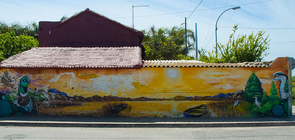 Grafiti en una casa de la Carretera Rochs. Foto: Juanjo Hernández