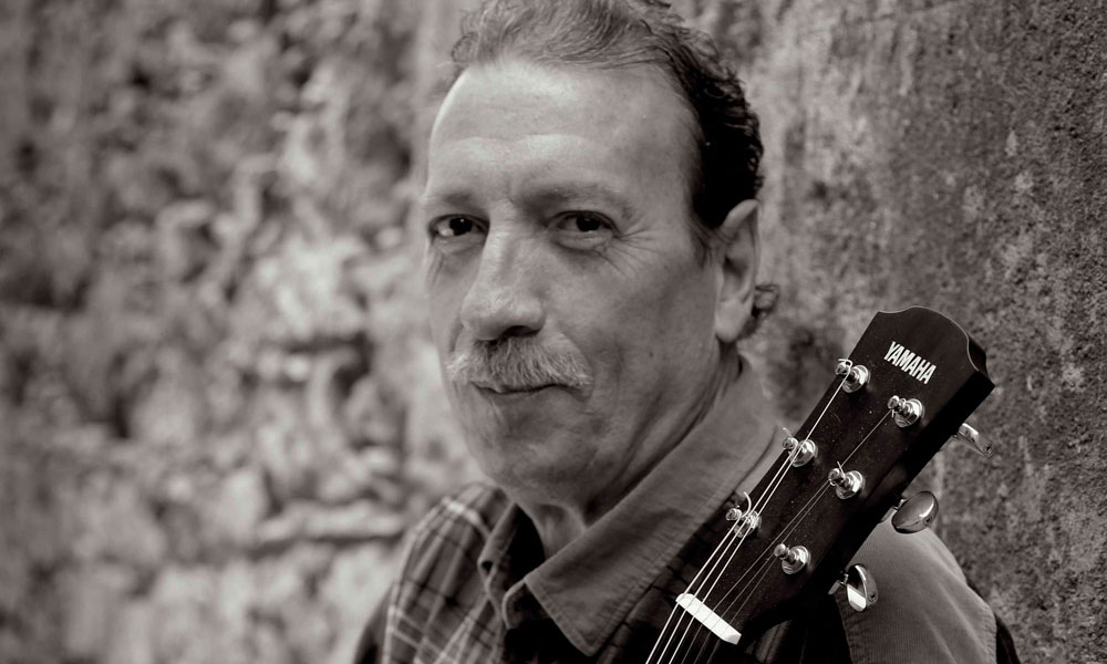 Eduardo Bort: la vuelta del más histórico guitar hero valenciano