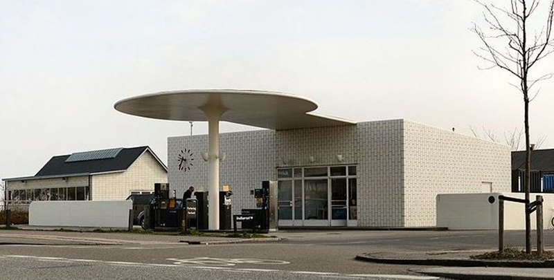 Gasolinera Texaco en Dinamarca. Arquitecto Arne Jacobsen.