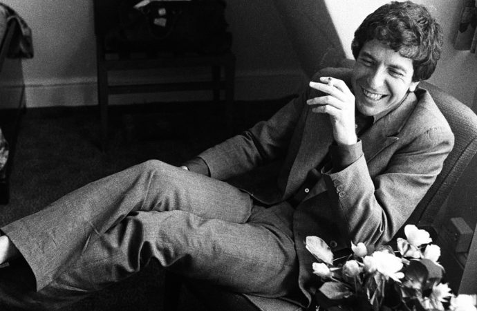 Leonard Cohen: escritor antes que cantautor