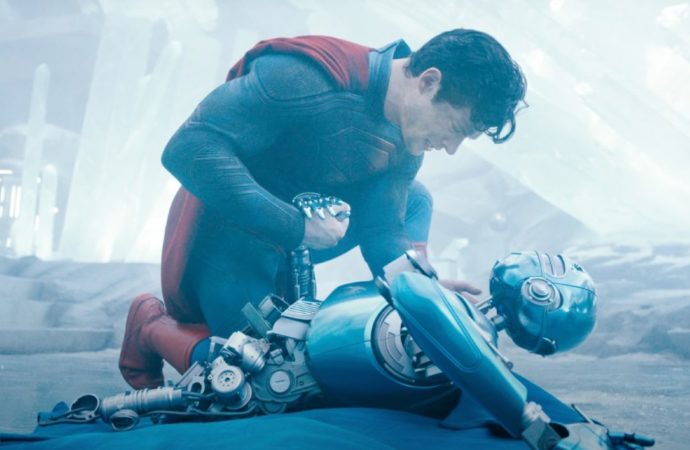 El nuevo Superman: El primer héroe de la metamodernidad