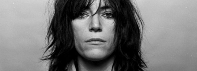 Patti Smith, poesía, rock & roll y caballos desbocados