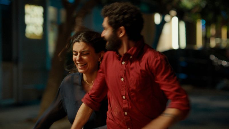 Un mundo frágil y maravilloso. A Sad and Beautiful World