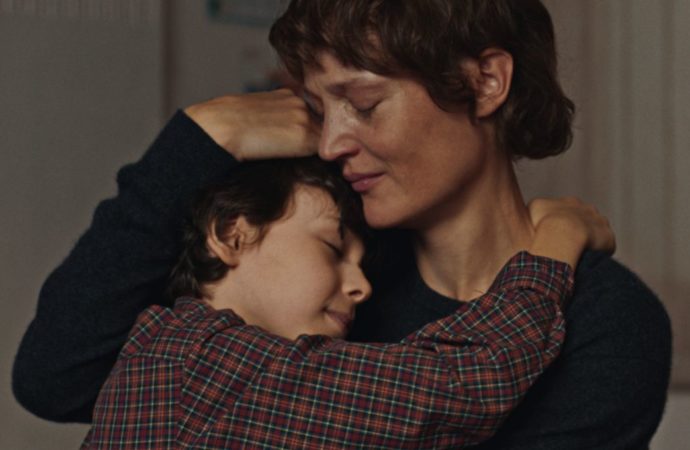 «Love Me Tender»: maternidad, deseo y libertad
