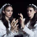 «Bucking Fastard», el túnel de Herzog, y «Nessun Dolore», la fijeza de Amelio